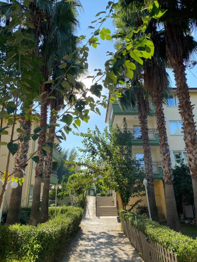 Melissa Garden Apart Hotel Side Bagian luar foto
